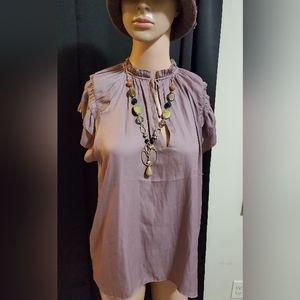 Grade and Gather Ruffle sleeve blouse size small